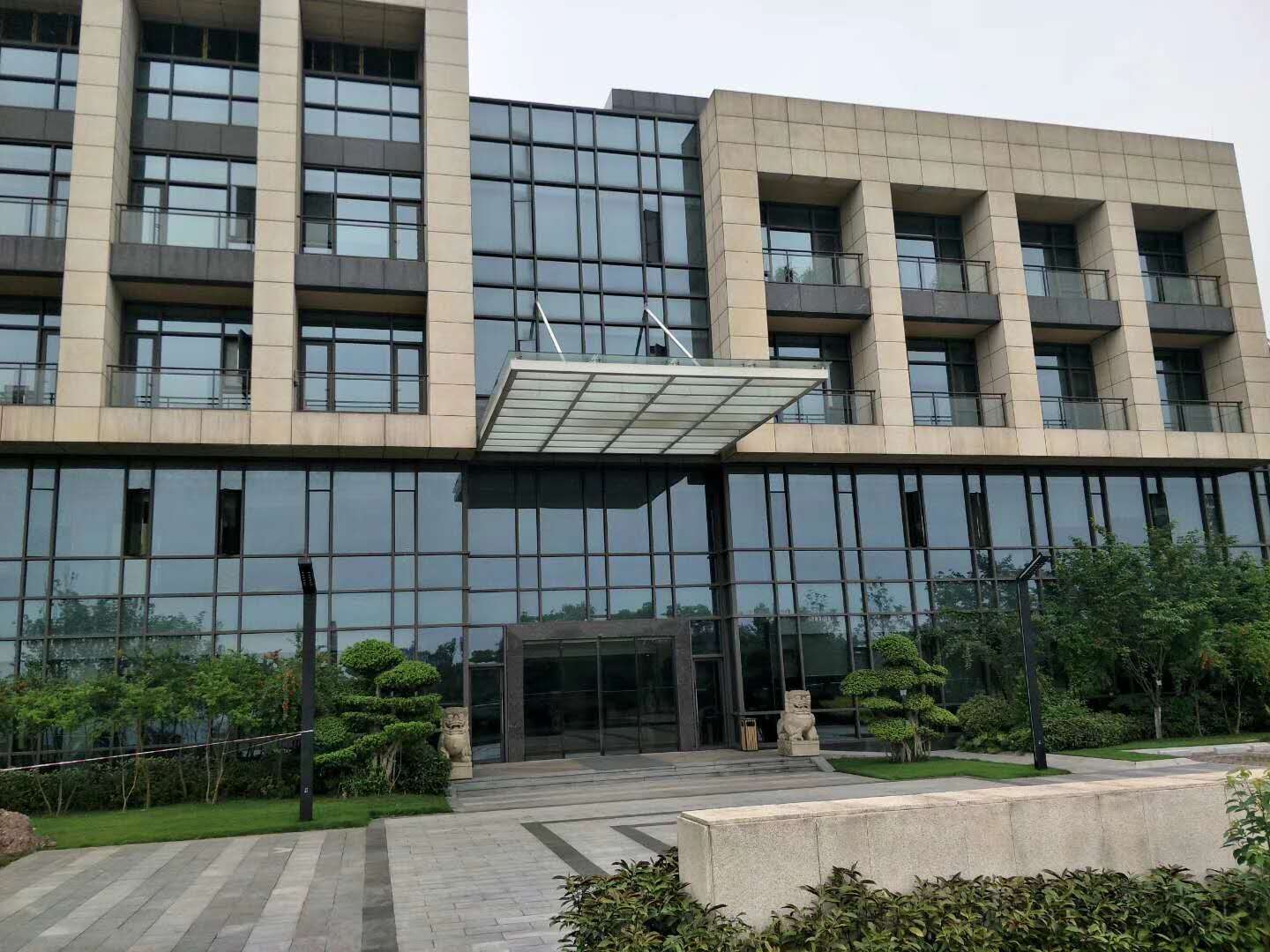 重庆渝高科技产业(集团)